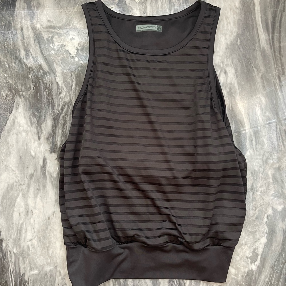 Inphorm Tank Top In Black